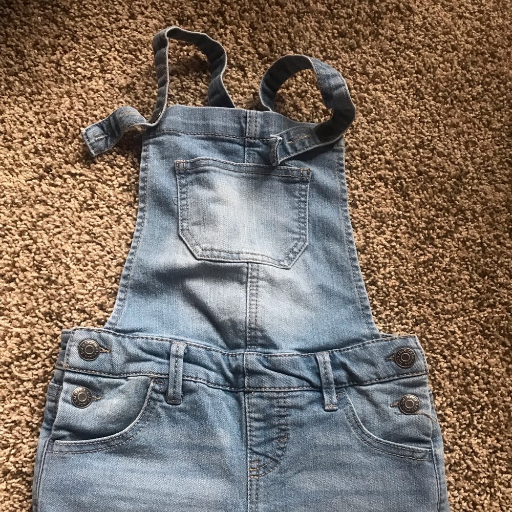 Girls 7/8 Cat & Jack Denim Overall Shorts